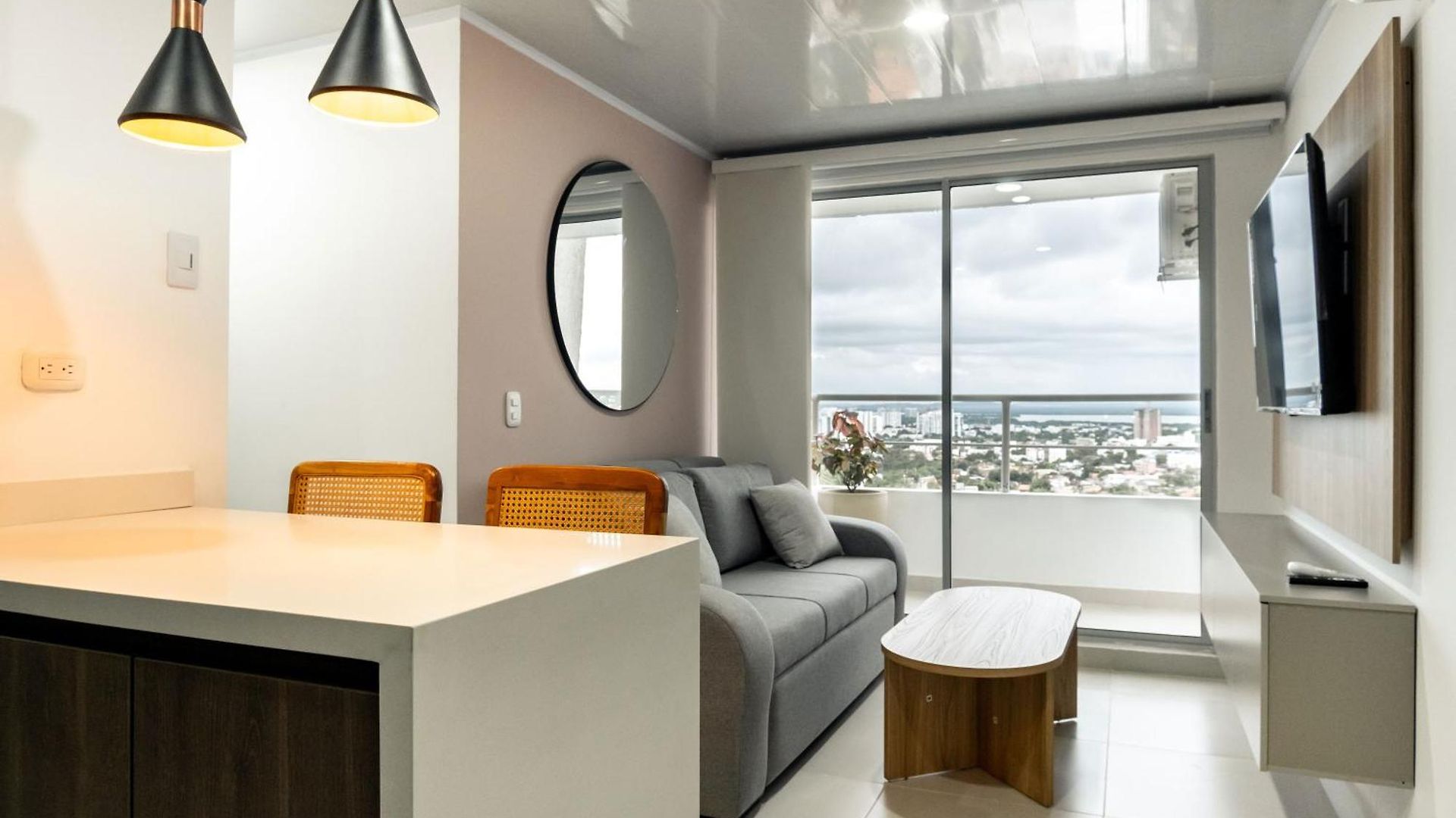 Torre 811 By Jalo * Cartagena