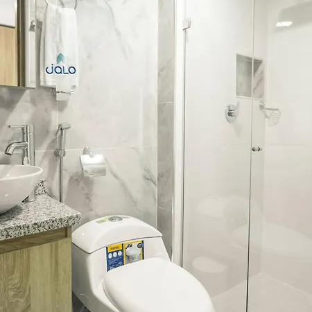 Torre 811 By Jalo *