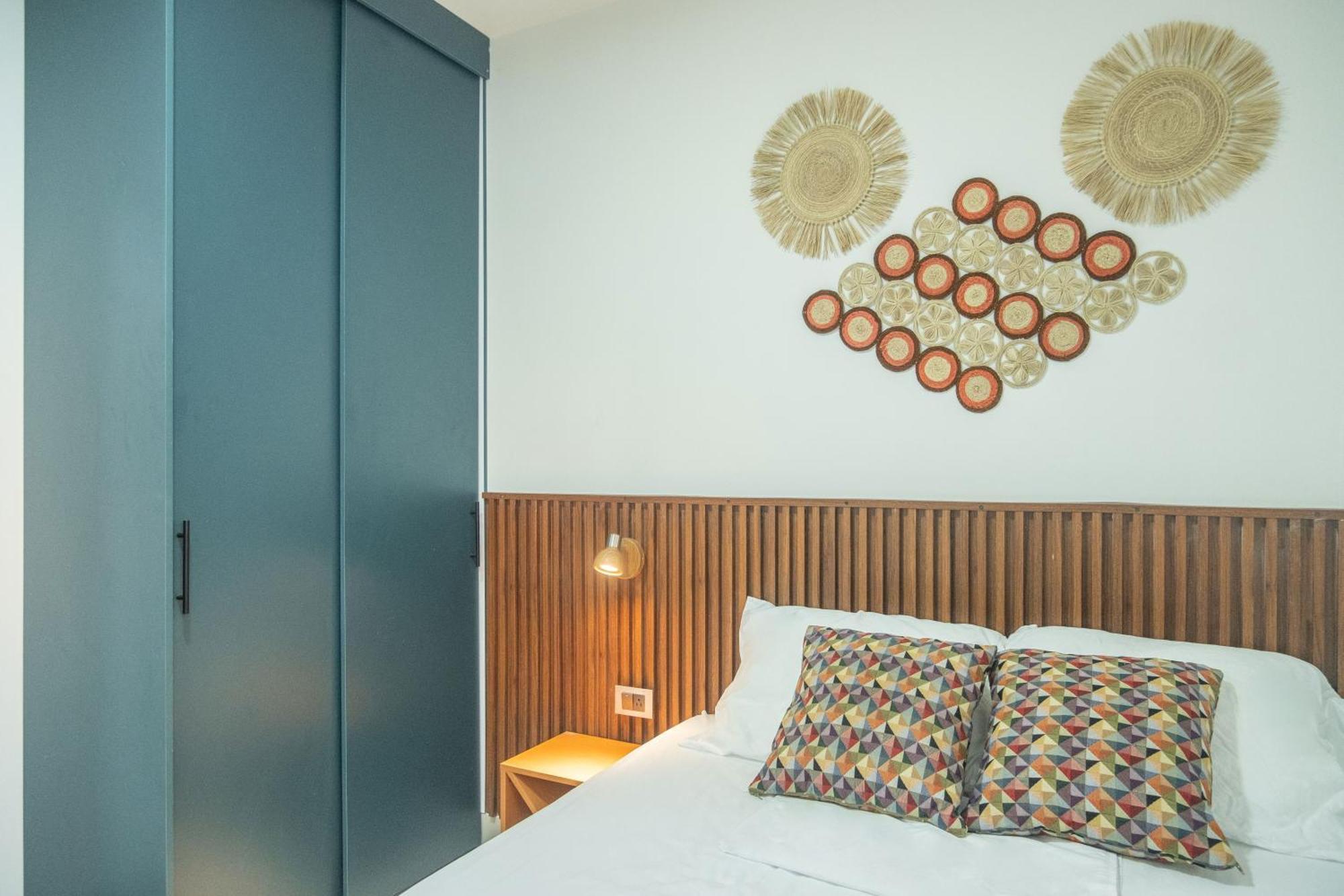 Torre 811 By Jalo Cartagena